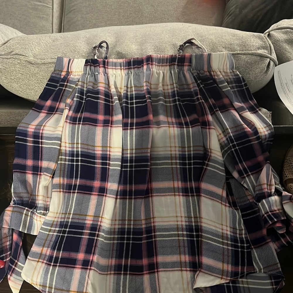 Plaid cold shoulder